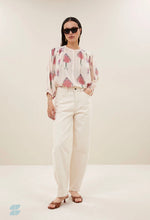 Charger l'image dans la galerie, Blouse BECKY IKAT
