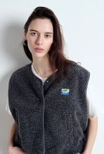 Charger l&#39;image dans la galerie, Veste sans manche HOKTOWN
