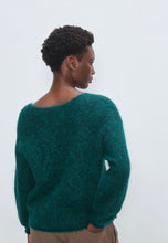 Charger l&#39;image dans la galerie, Pull col rond NUN
