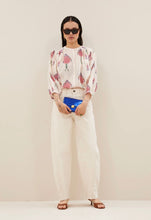 Charger l'image dans la galerie, Blouse BECKY IKAT
