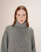 Charger l&#39;image dans la galerie, Pull TAXI
