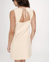 Charger l'image dans la galerie, Robe VEA
