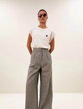 Charger l'image dans la galerie, T-shirt TOBI DICTIONARY
