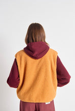 Charger l&#39;image dans la galerie, Veste sans manche HOKTOWN
