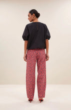 Charger l&#39;image dans la galerie, Pantalon LEW RED CHEETAH
