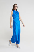 Charger l&#39;image dans la galerie, Robe en viscose
